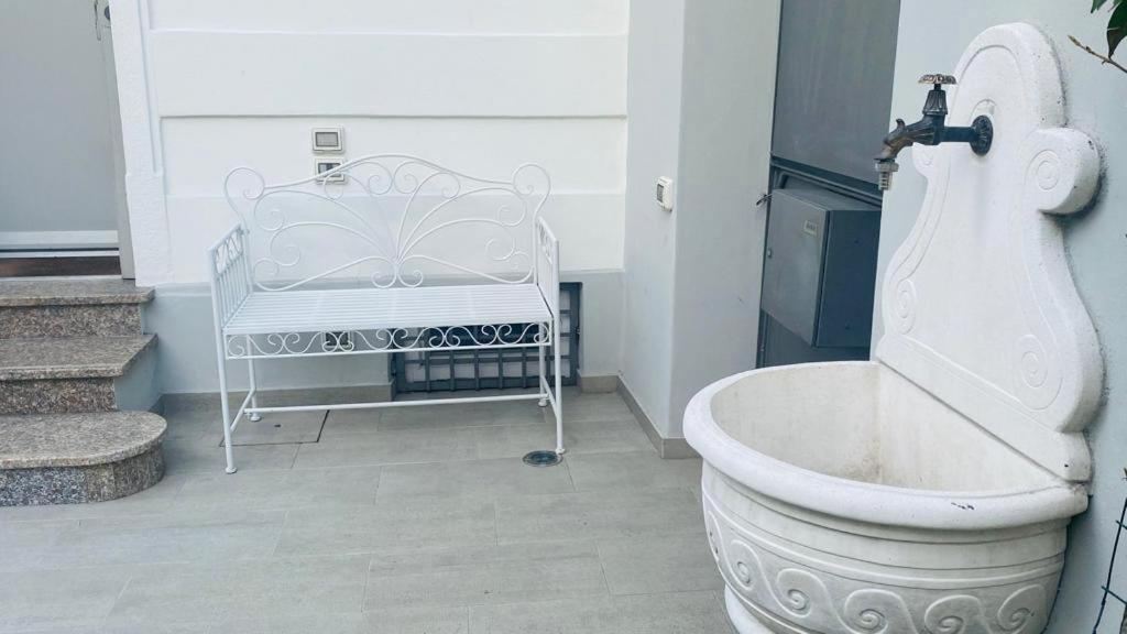 Villa Martina Luxury Suites Lecco Exterior photo